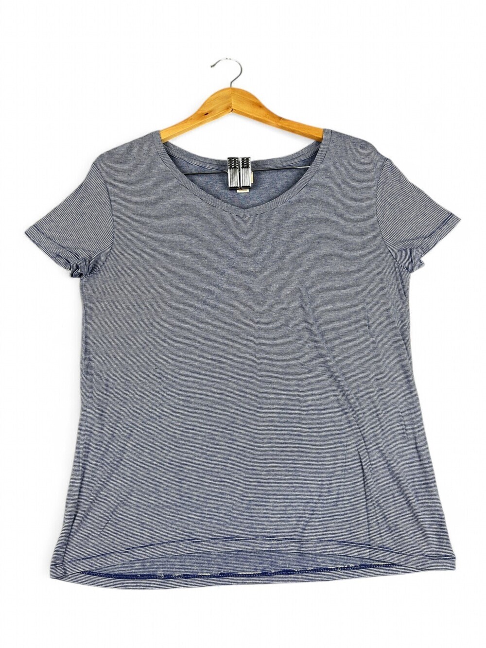 Mossimo Supply Co. Women's Striped V-Neck Tee - M
